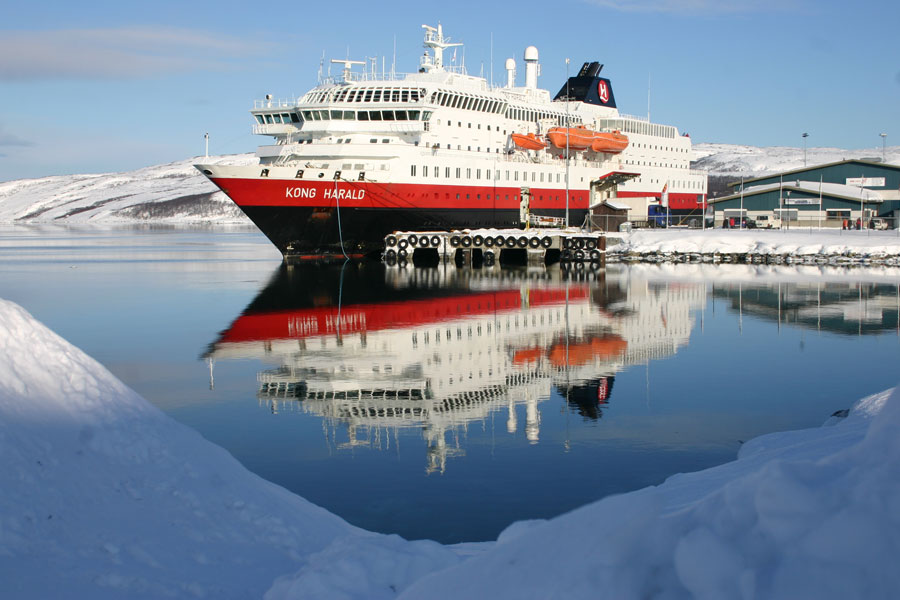 Edeltrudis SCHROTER - Guest image / Hurtigruten